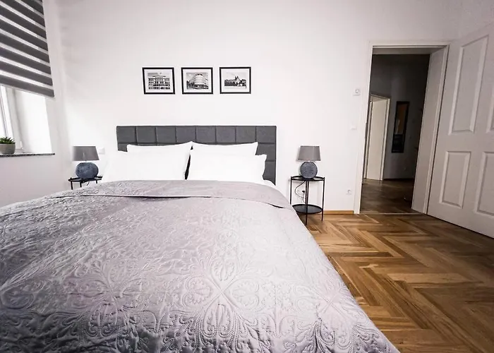 ✪ Firstclass-Apartment In Leipzig-Gohlis ✪