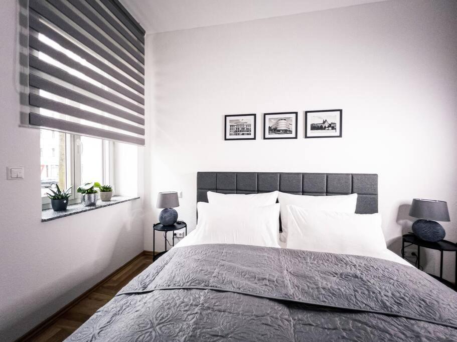 Apartment ✪ Firstclass-apartment In Leipzig-gohlis ✪